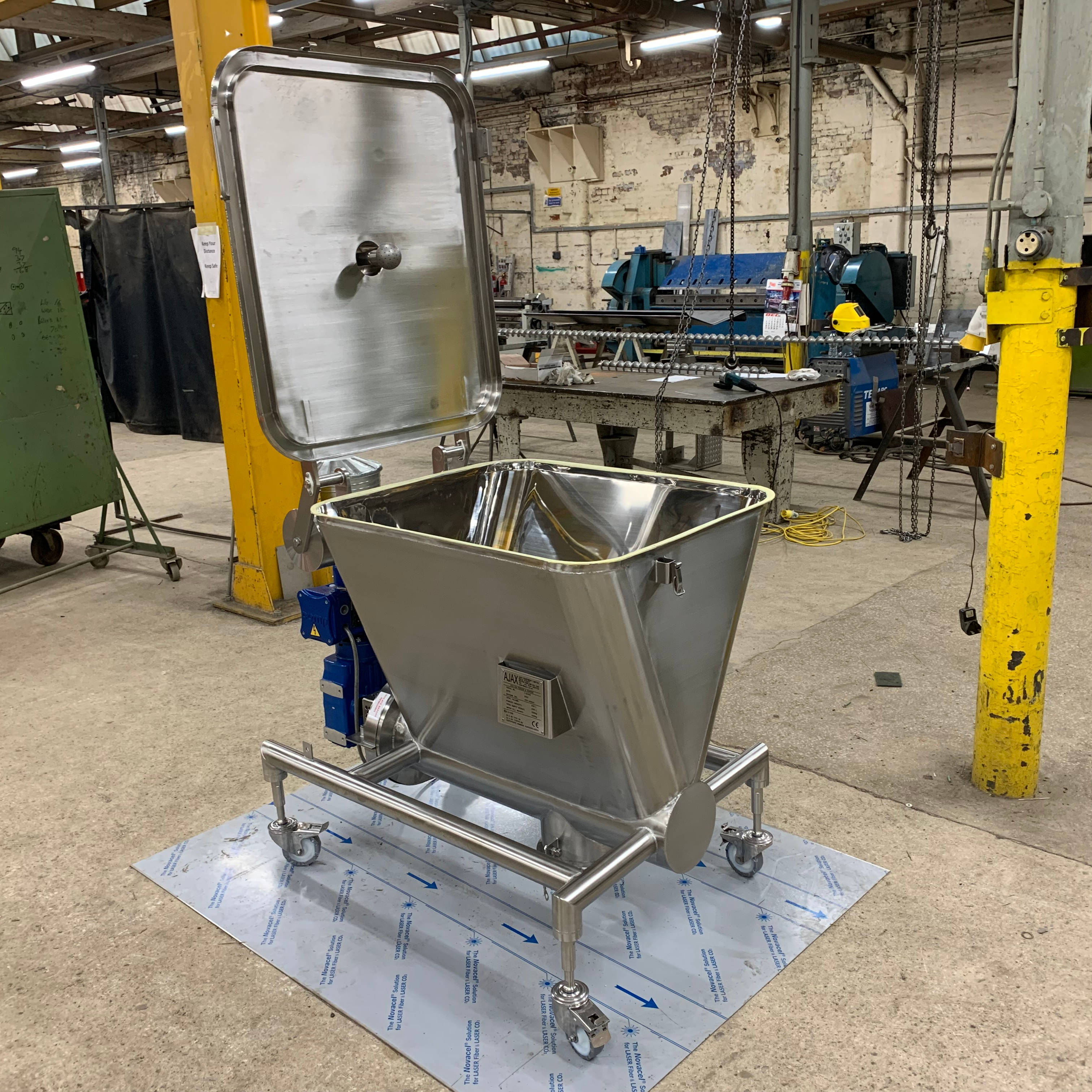 Mobile Loading Hopper